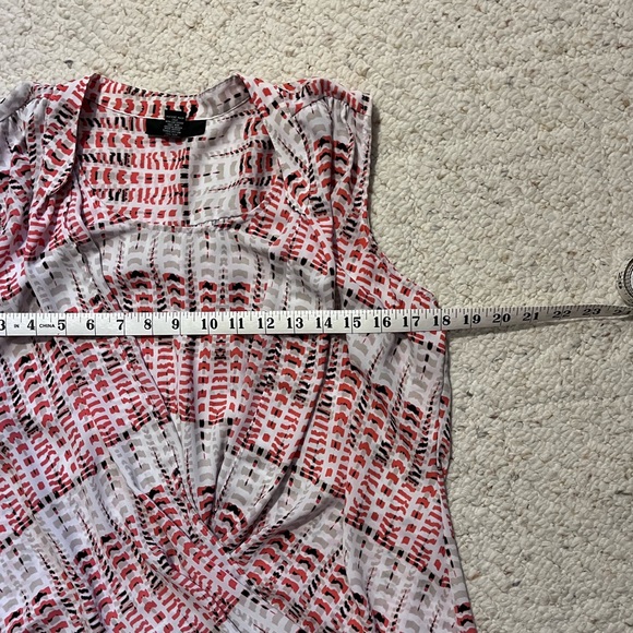 ALFANI ladies blouse size 10 patterened design - Picture 8 of 9